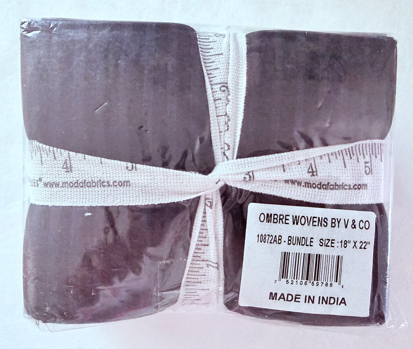 Ombre Wovens - V & Co - Moda - 16 Pieces - Fat Quarter Bundle - 10872AB
