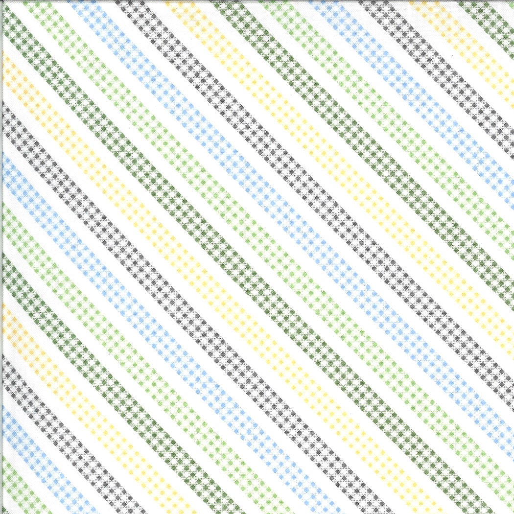 PROMOTION !! Spring Brook - Cory Yoder - Little Miss Shabby - Moda - 40 Pièces - Jelly Roll - 29110JR