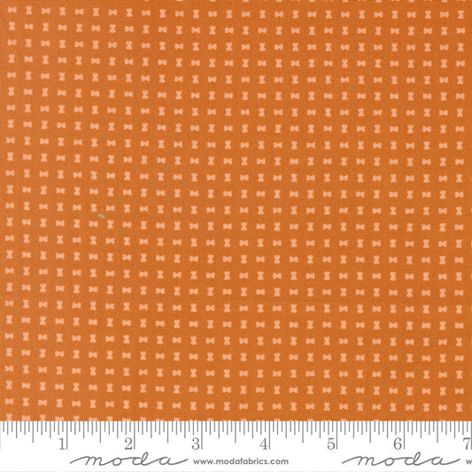 1/2 Yard - Scenery - Spools - Pumpkin - Elizabeth Hartman - Fabric Yardage - 51277 22
