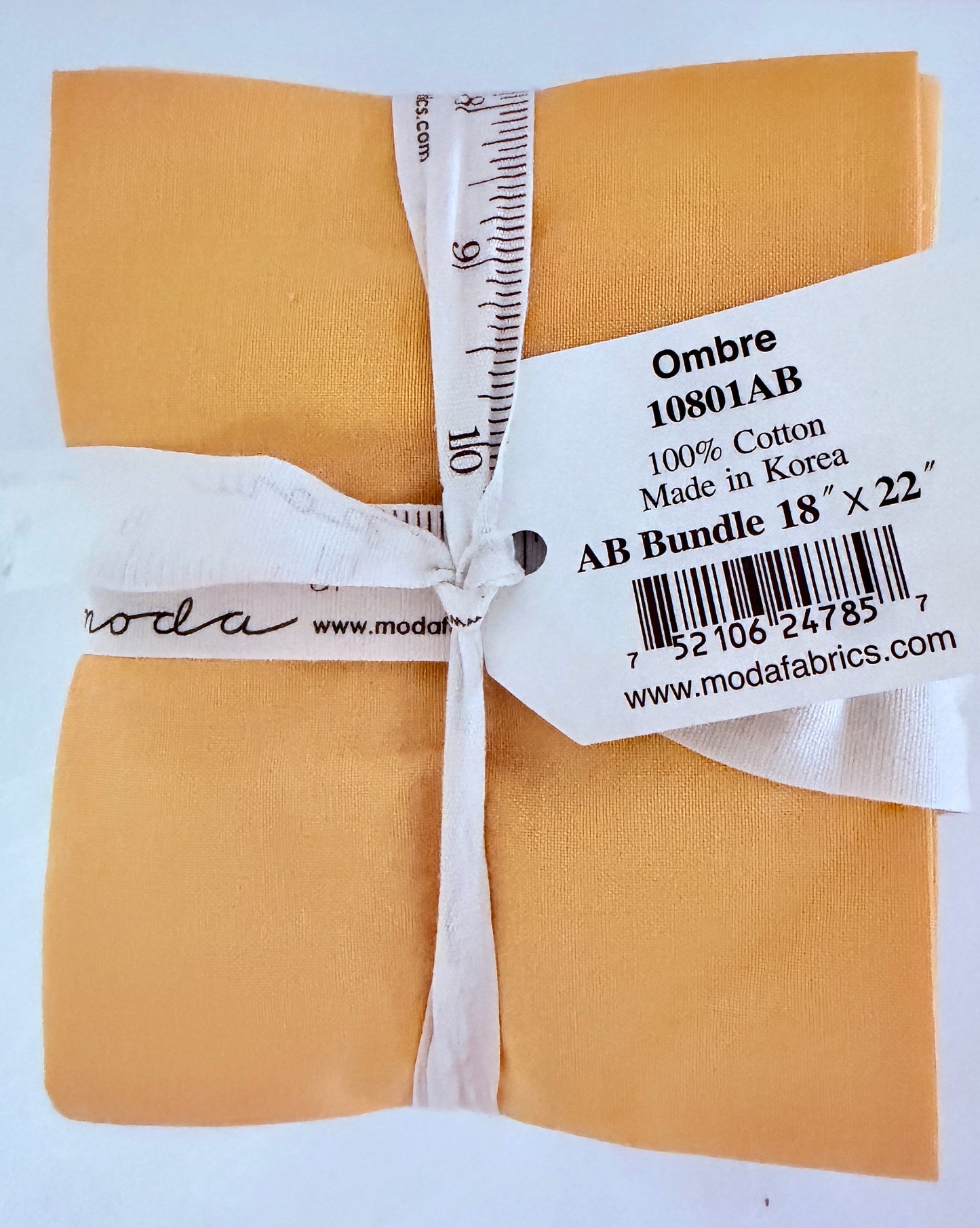 Ombre - V & Co - Moda - 20 Pieces - Fat Quarter Bundle - 10801AB