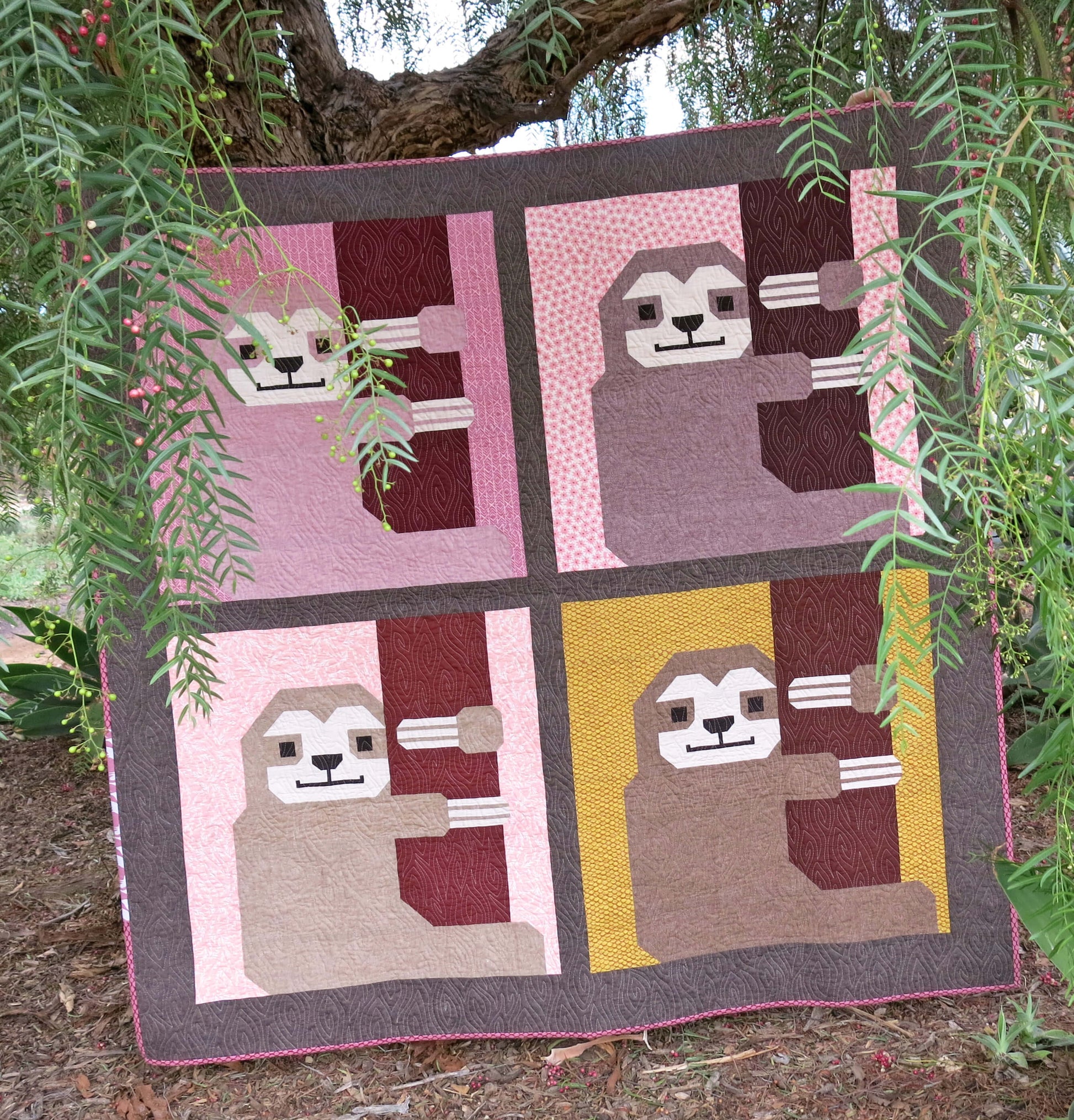Sleepy Sloth Quilt Pattern - Elizabeth Hartman - EH 033