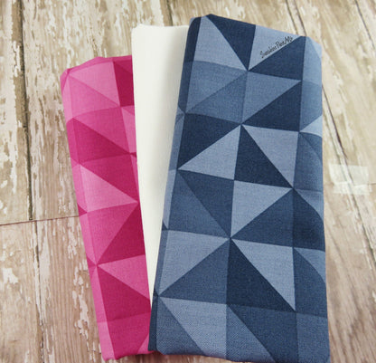 SALE!! Parasol Mini Quilt Pattern and Fabric Kit - V and Co - Vanessa Christenson - Moda - VC 1244 KIT