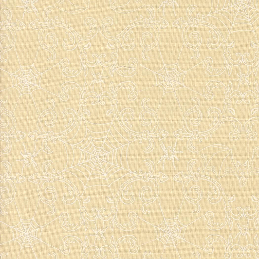 SALE!! Kitty Says Boo - Home Sweet Haunt - Stacy Iest Hsu - Moda - Custom Quilt Kit