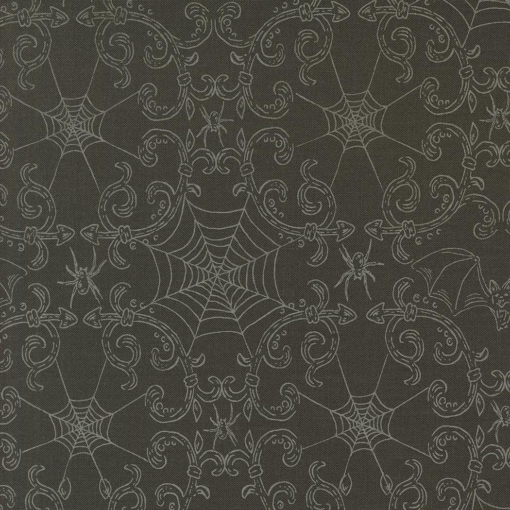 SALE!! Kitty Says Boo - Home Sweet Haunt - Stacy Iest Hsu - Moda - Custom Quilt Kit