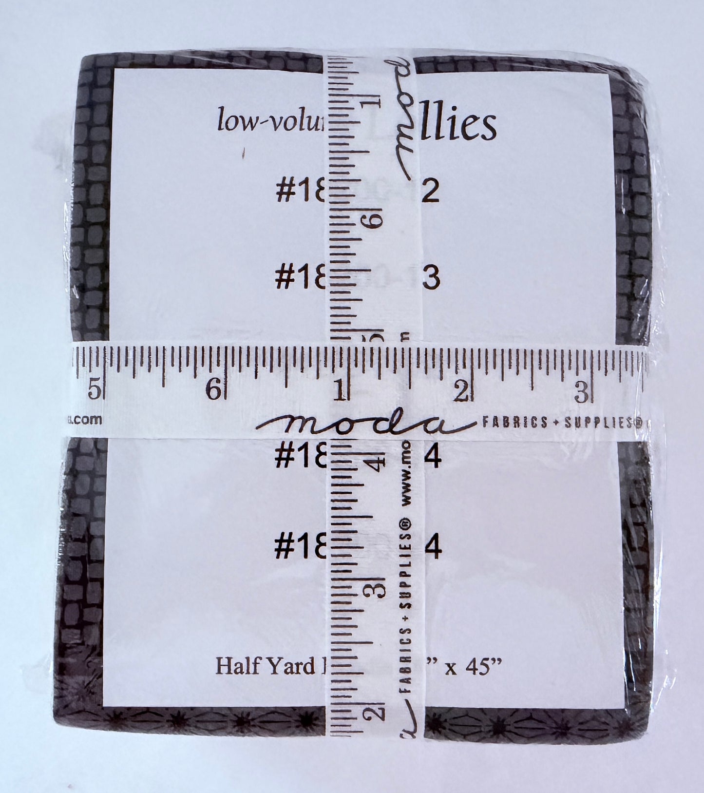 Low Volume Lollies - Jen Kingwell - Moda - 5 Pieces - Half Yard Bundle - 18200HY
