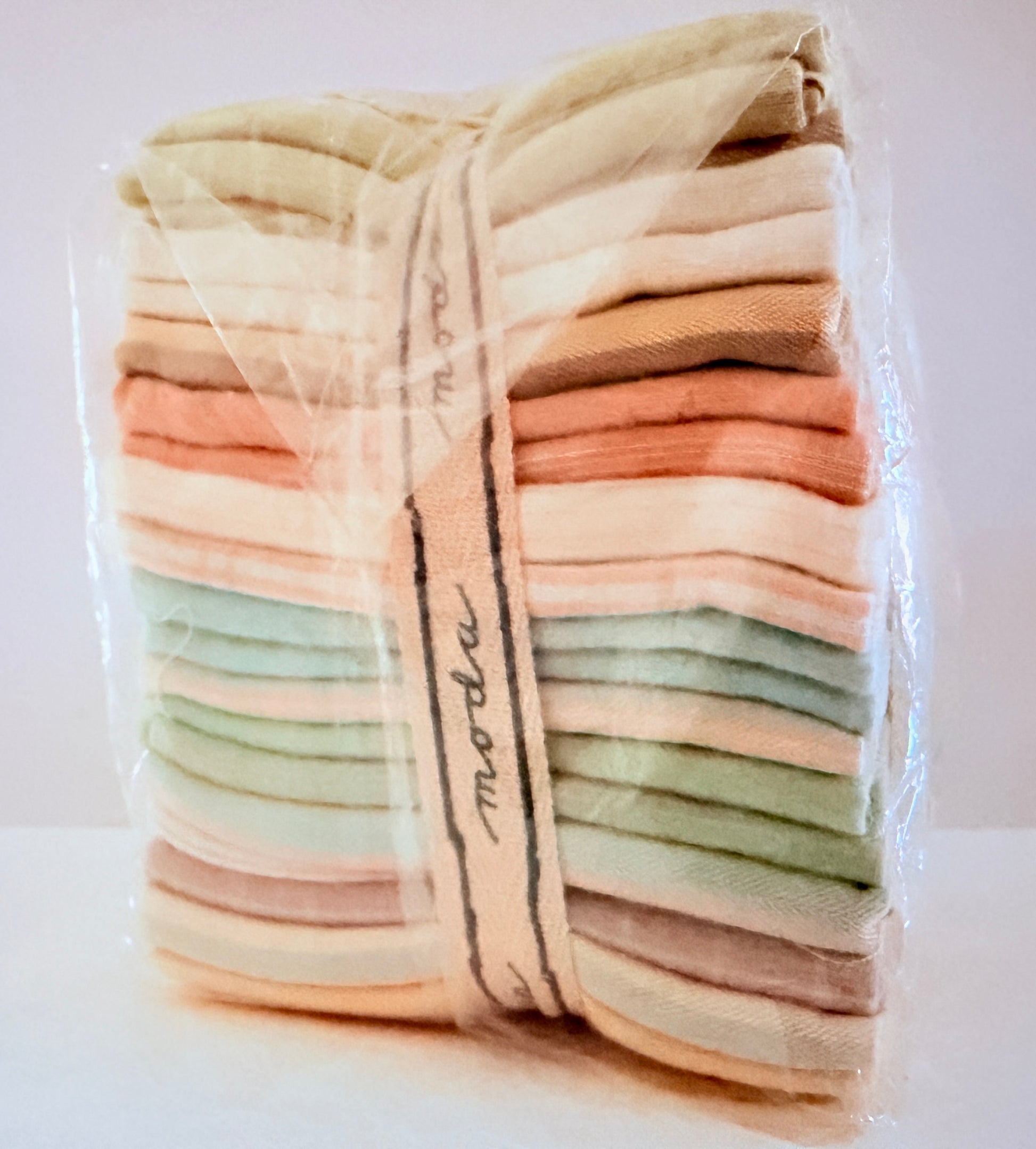 Moon Dance - Robyn Pandolph - Moda - 20 Pieces - Fat Quarter Bundle - AB-765